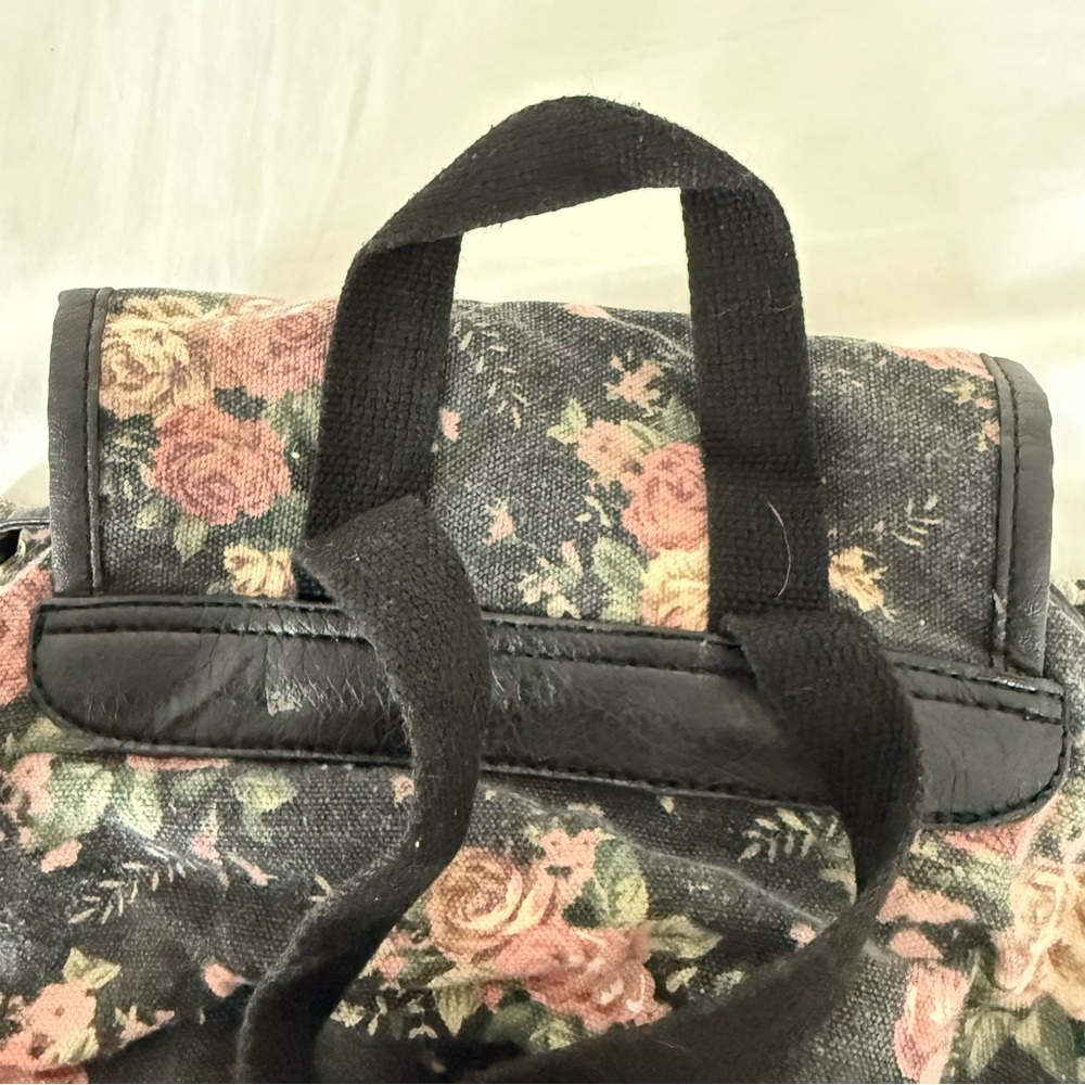 Rose Backpack - Picture 7 of 12